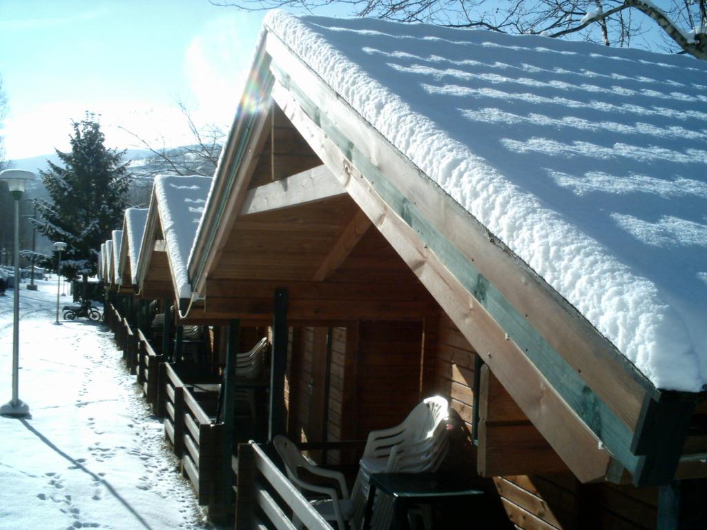 Bungalows Conca De Ter Vilallonga de Ter Pokoj fotografie